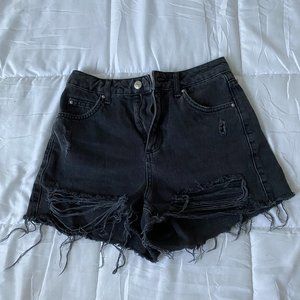 TOPSHOP Moto Mom Black Denim Shorts